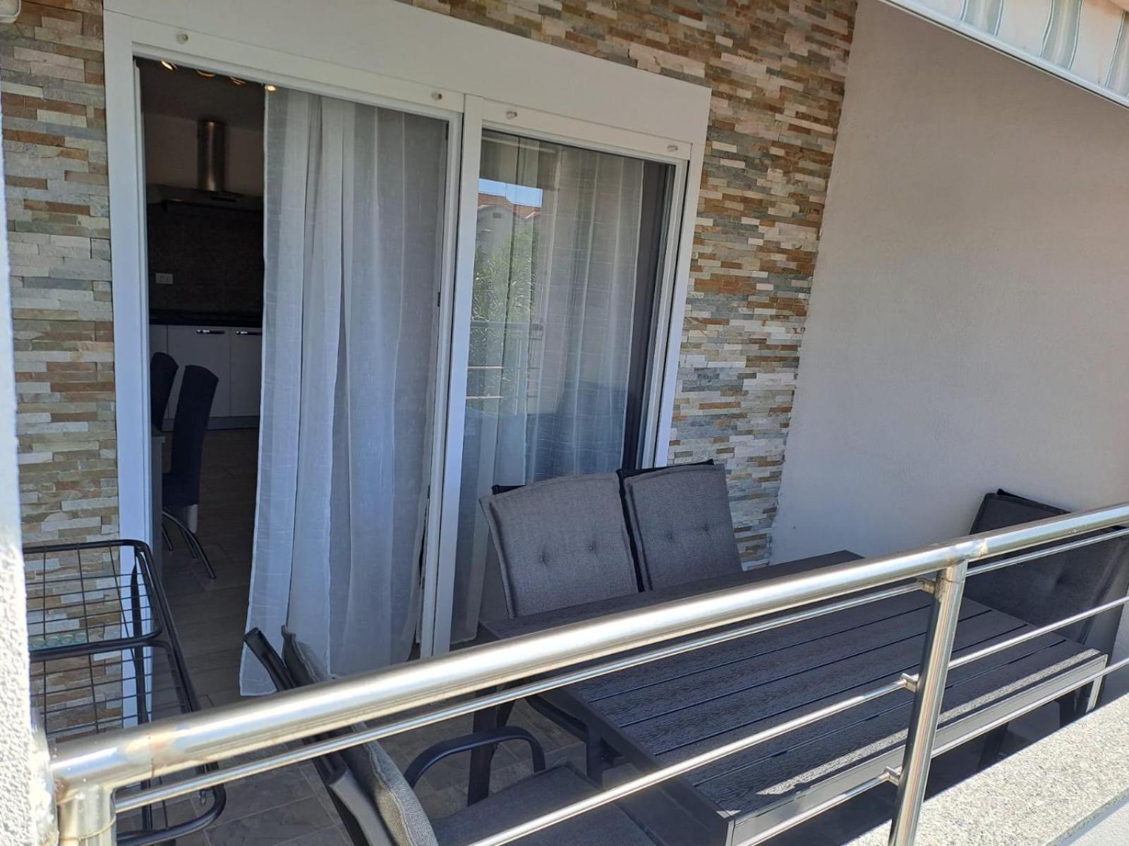 Apartmani Mila-Casa Bianca Medulin Exterior foto