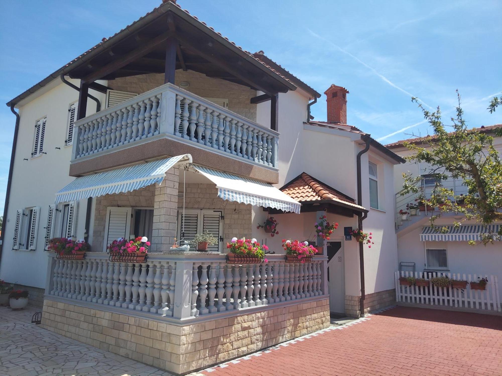 Apartmani Mila-Casa Bianca Medulin Exterior foto